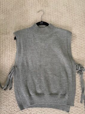 Light Grey Sleeveless Knit Mock Neck Vest with Side Ties